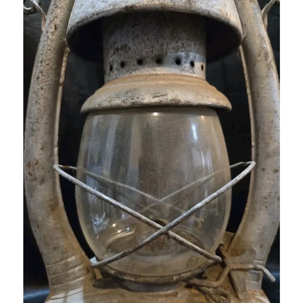 Vintage Embury Air Pilot No. 2 Kerosene Lantern
